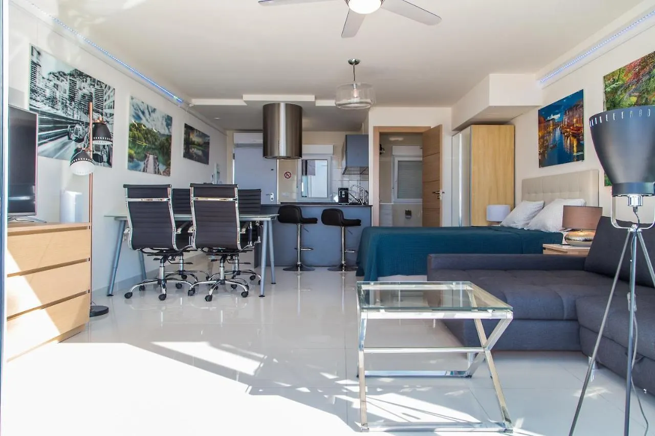Apartament First Line P. Banus Sleeps 4 Marbella Hiszpania